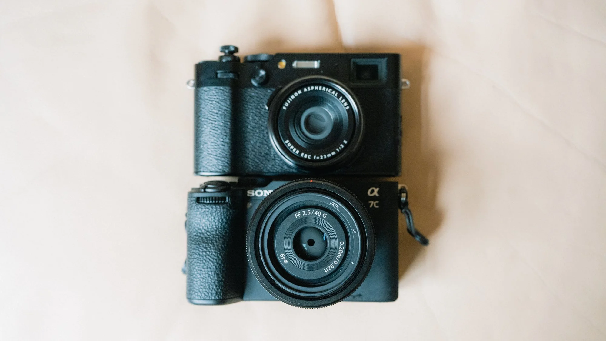 Fujifilm X100VI vs Sony A7CII / A7CR — Roman Fox